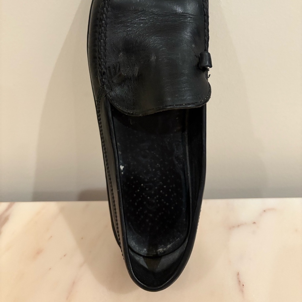 Gucci Black Leather Loafers